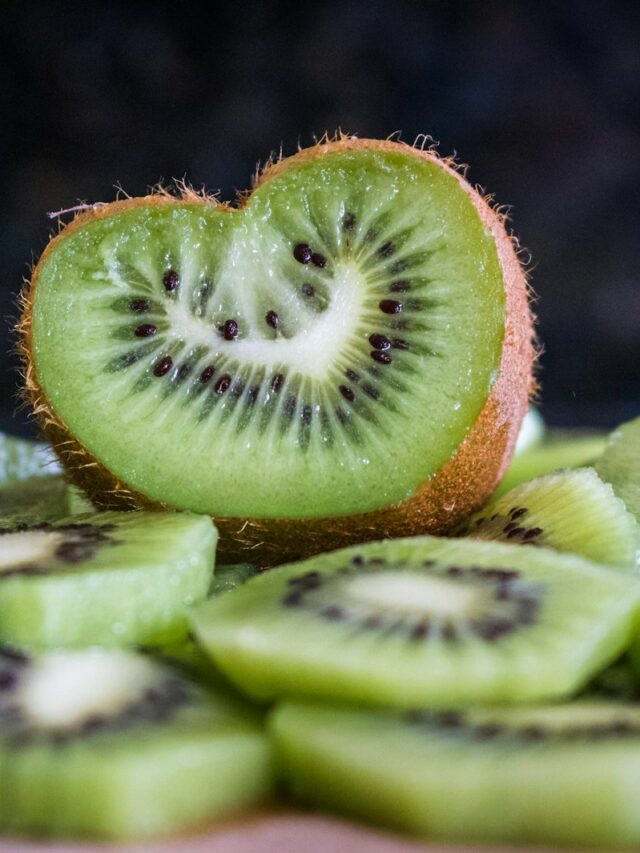 7 Powerful Fruits That Fight Cancer Naturally