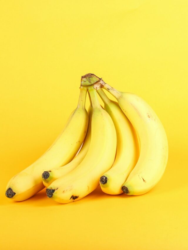 Potassium, Fiber, and More: The Benefits of Bananas