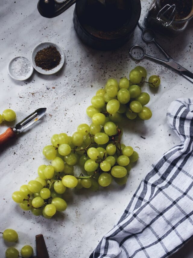 How to Wash Grapes (and When) for Peak Enjoyment