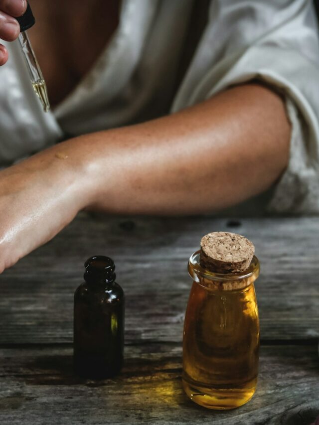 How Rosemary Oil Helps Hair Growth and Overall Scalp Health