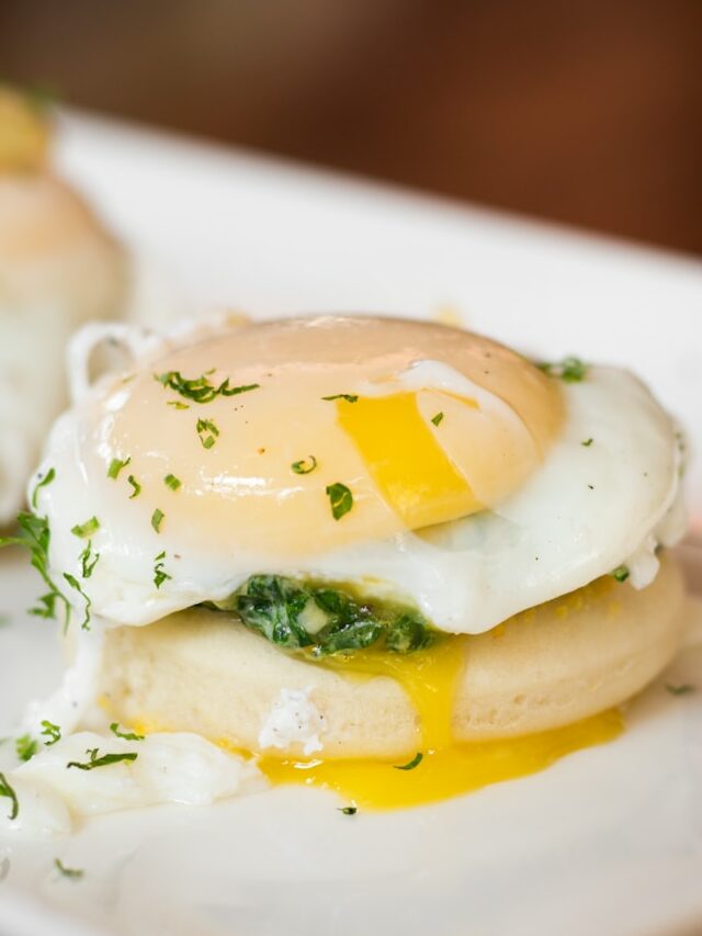 Your Microwave Is The Key To Faster Poached Eggs